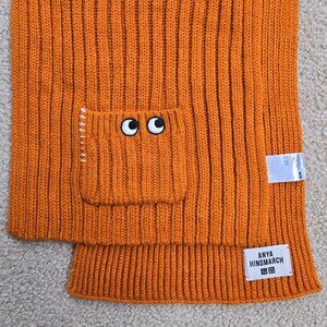 Anya Hindmarch X Uniqlo Heattech Knitted Scarf Eyes